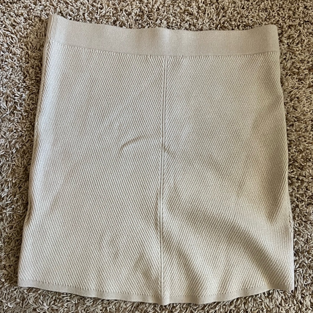 Abercrombie & Fitch mini sweater skirt size L new Oatmeal